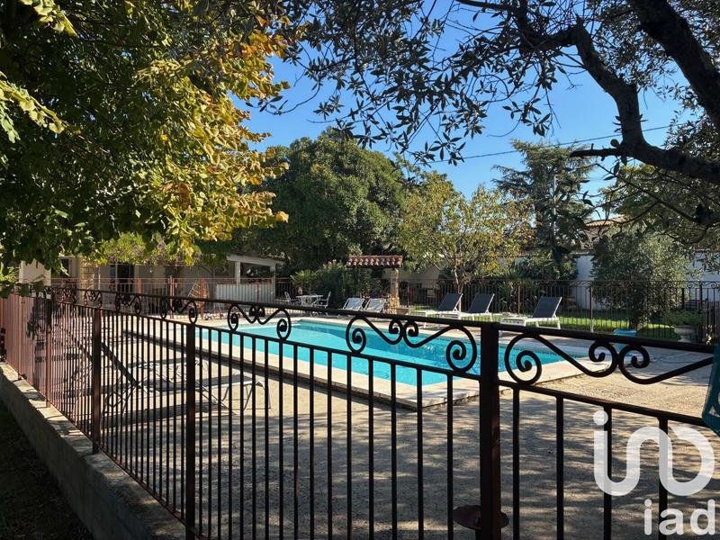 Maison - 273 m² - 10 pièces