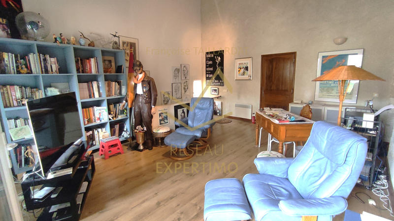 Appartement - 185 m² - 5 pièces