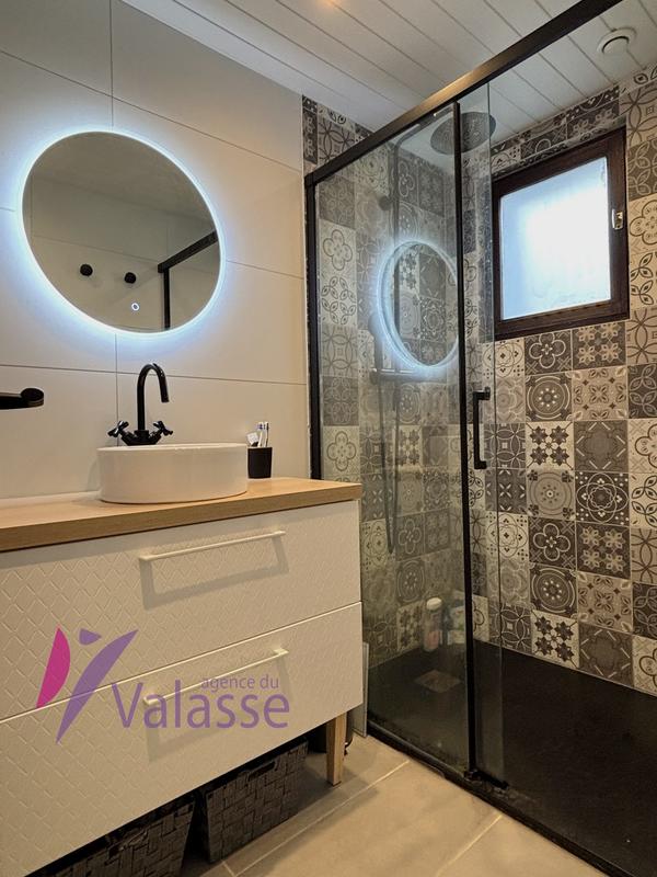 Maison - 143 m² - 6 pièces