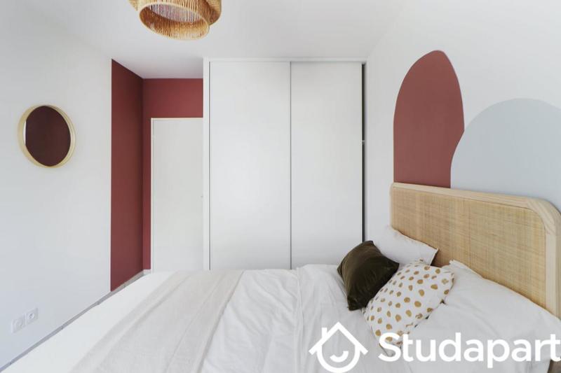 Chambre - 11 m² - 1 pièce