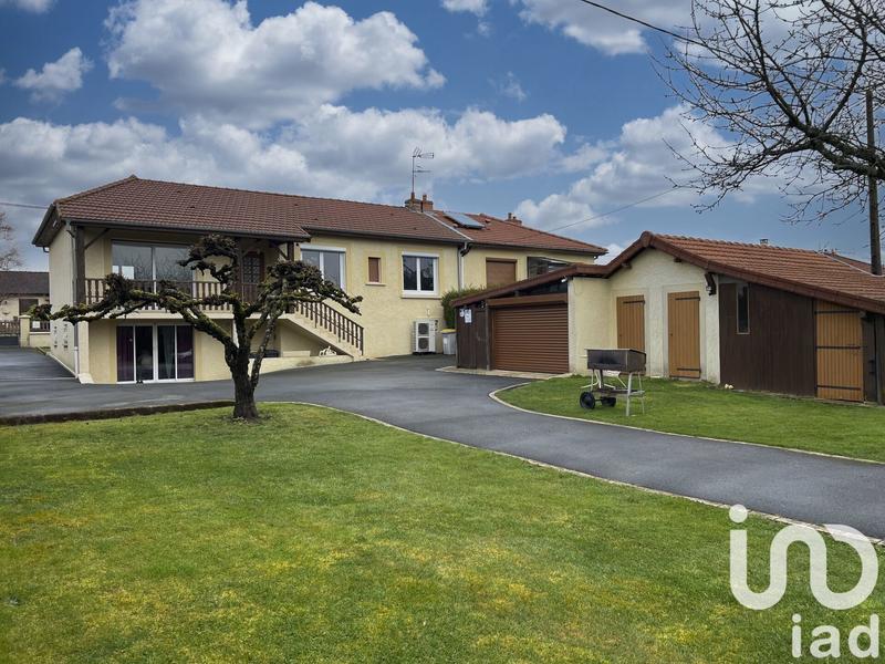 Maison - 88 m² - 6 pièces