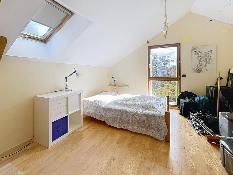 Maison - 191 m² - 7 pièces