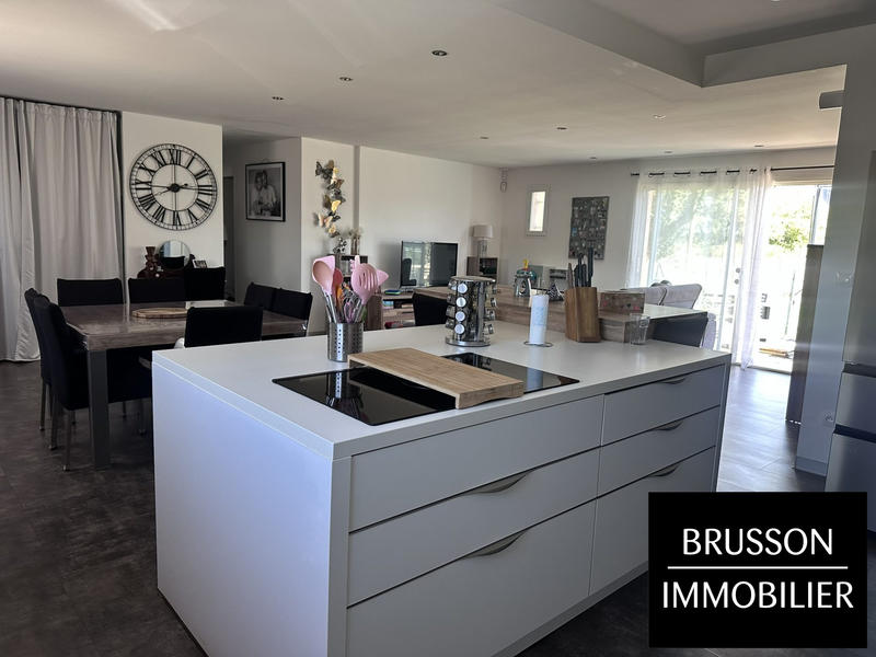 Maison - 115 m² - 4 pièces