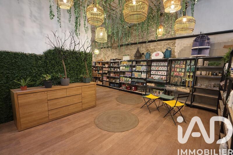 Local commercial - 91 m²