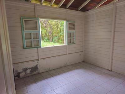 Maison de bois - 1 211 m² - 8 pièces