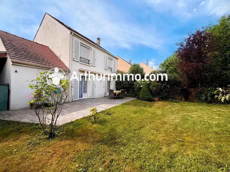 Maison - 96 m² - 5 pièces