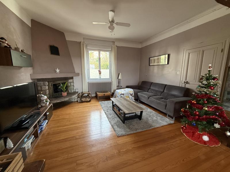 Maison en pierre - 117 m² - 4 pièces