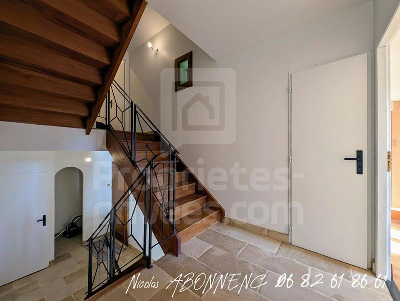 Maison - 121 m² - 6 pièces