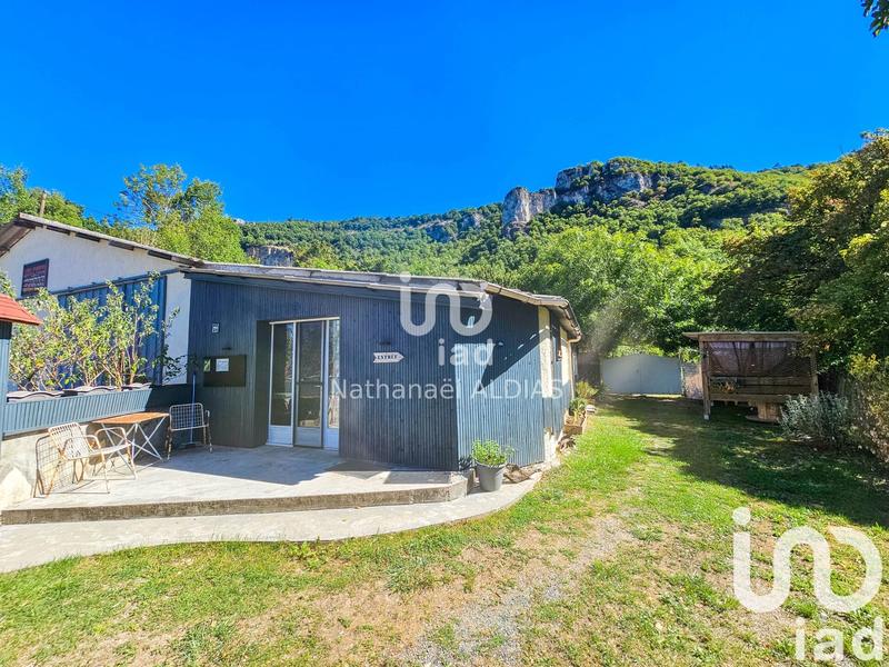 Maison - 731 m² - 15 pièces