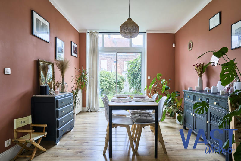 Maison - 83 m² - 4 pièces