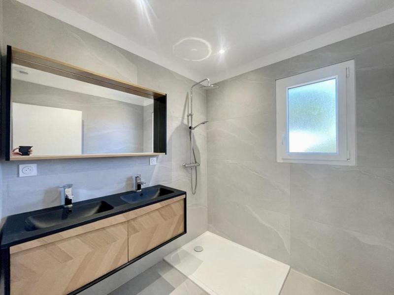 Villa - 101 m² - 4 pièces