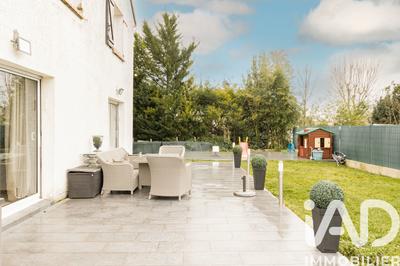 Maison - 168 m² - 6 pièces