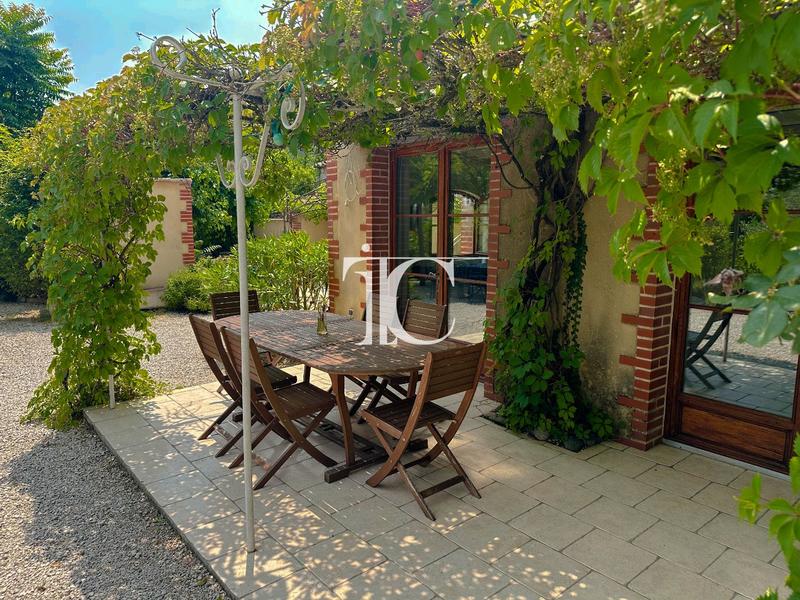 Propriété - 175 m² - 8 pièces