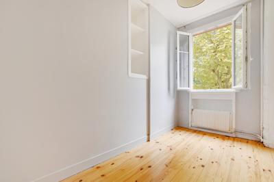 Appartement - 96 m² - 5 pièces