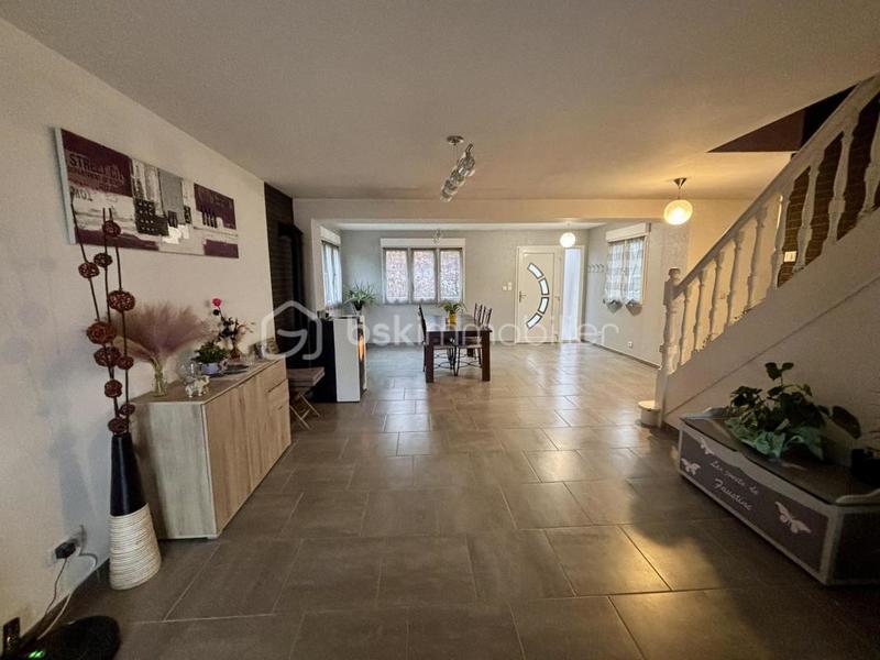 Maison - 127 m² - 5 pièces