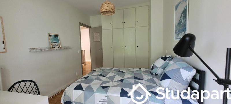 Chambre - 10 m² - 1 pièce