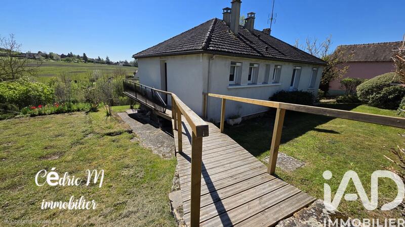 Maison - 80 m² - 5 pièces