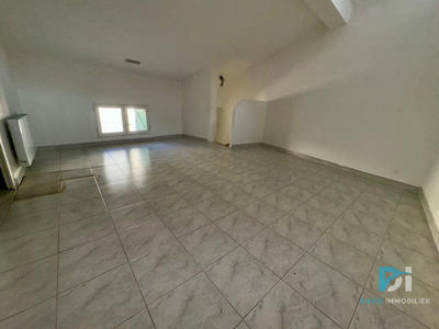 Maison de village - 67 m² - 3 pièces