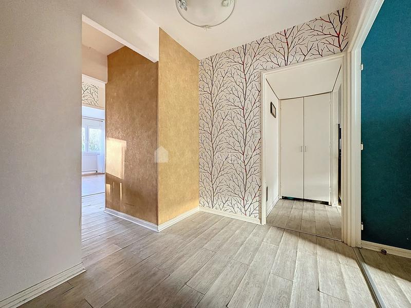 Appartement - 82 m² - 3 pièces