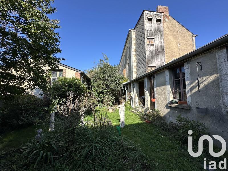 Maison - 181 m² - 7 pièces