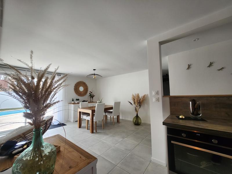 Maison - 79 m² - 5 pièces