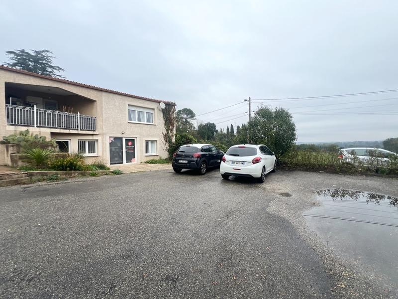 Local commercial - 80 m² - 3 pièces