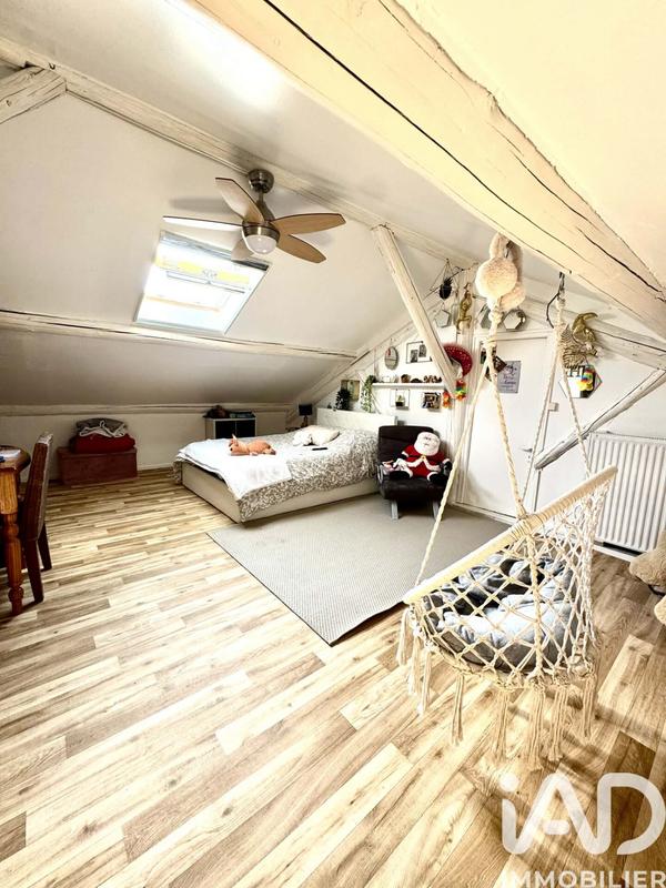 Maison - 320 m² - 10 pièces