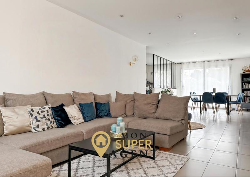 Maison - 190 m² - 7 pièces