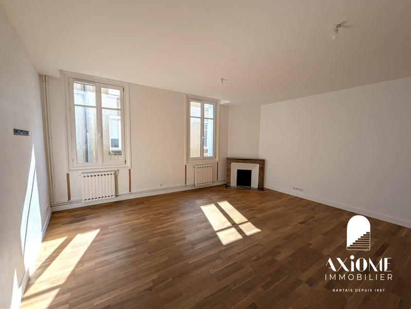 Appartement - 140 m² - 5 pièces