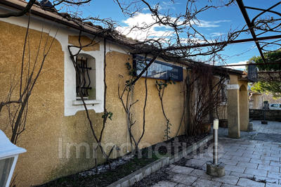 Local commercial - 227 m²