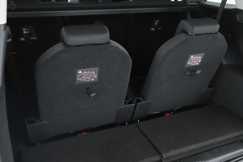 Citroën Grand C4 SpaceTourer 1.2 PureTech Shine Eat8 131 ch