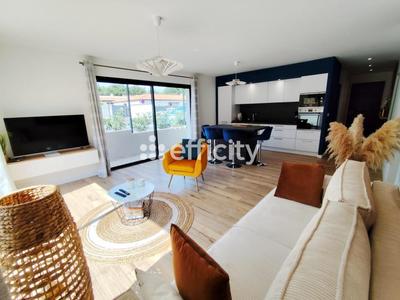 Maison - 64 m² - 3 pièces