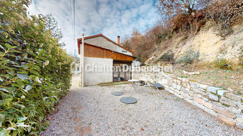 Maison - 105 m² - 4 pièces