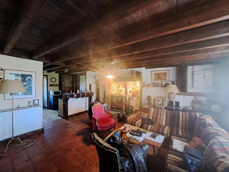 Maison - 367 m² - 11 pièces