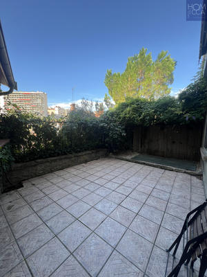 Appartement - 100 m² - 3 pièces