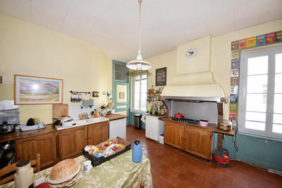 Maison - 551 m² - 14 pièces