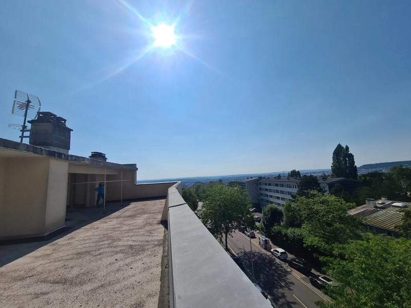 Appartement - 86 m² - 4 pièces