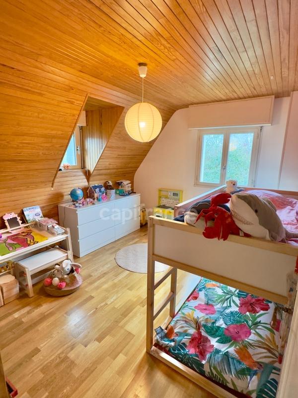 Maison - 176 m² - 7 pièces