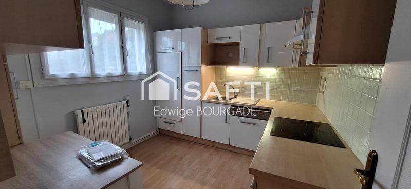 Maison - 238 m² - 6 pièces