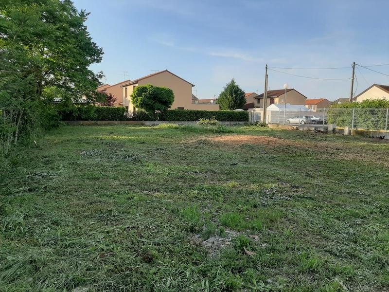 Terrain constructible - 300 m²
