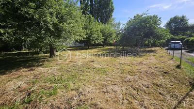 Terrain - 951 m²