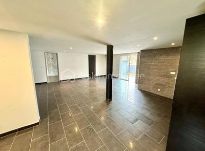 Villa - 99 m² - 4 pièces