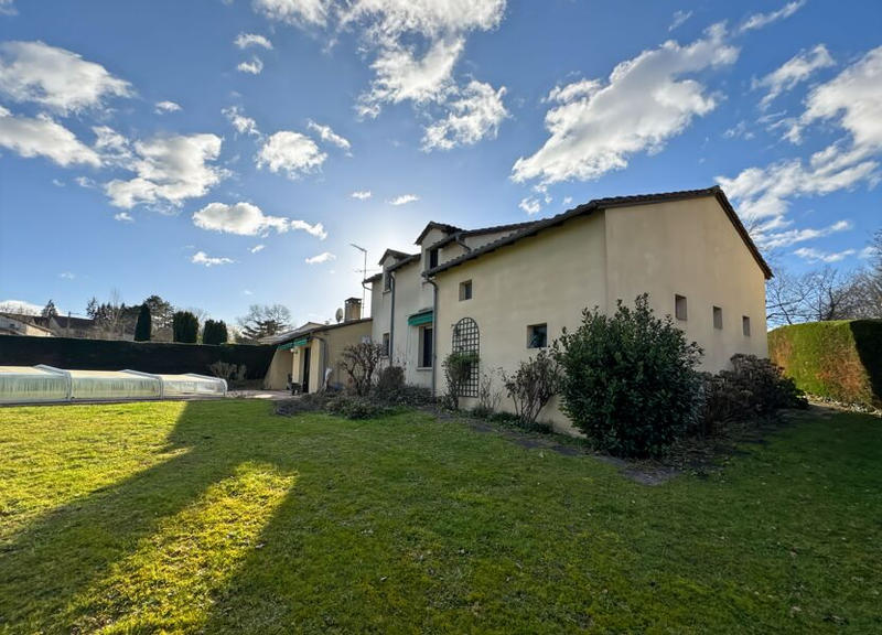 Maison - 162 m² - 6 pièces