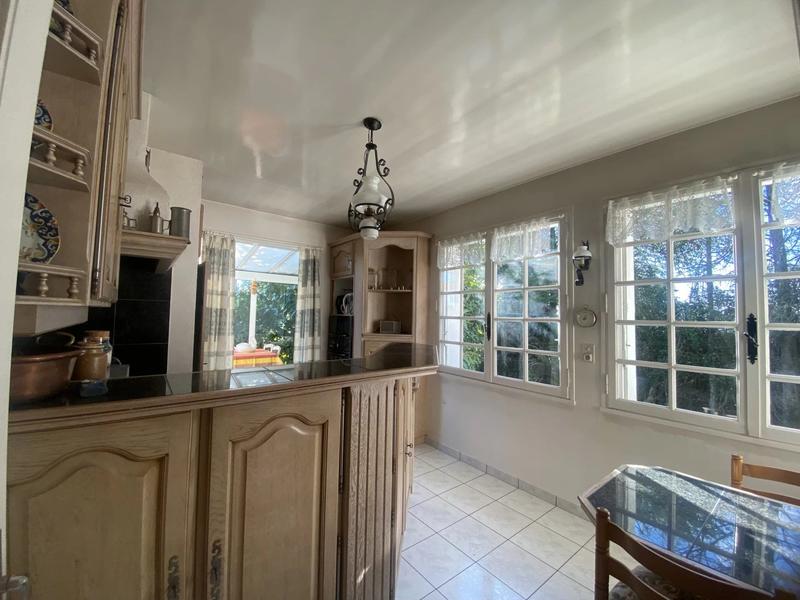 Maison - 237 m² - 5 pièces