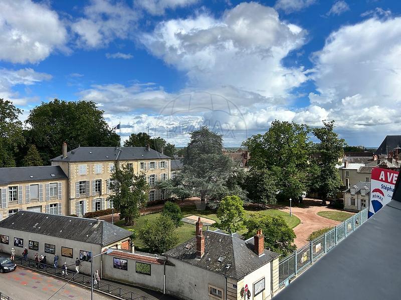 Appartement - 148 m² - 4 pièces