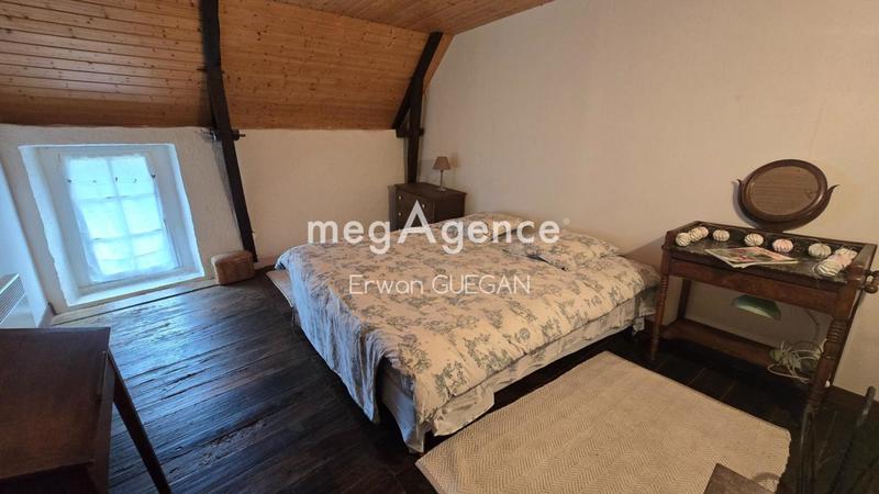 Maison - 265 m² - 11 pièces