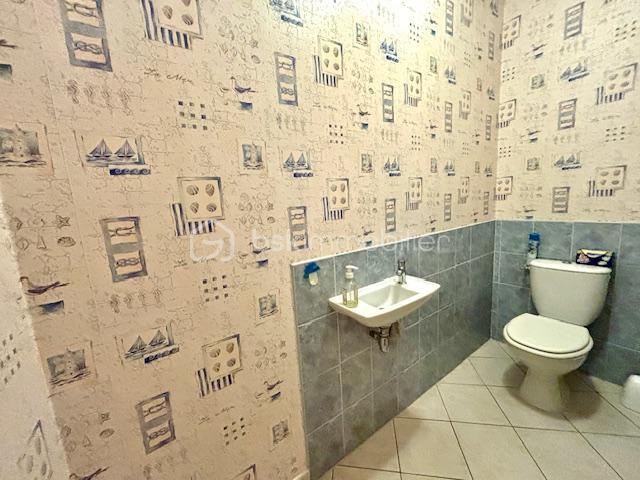 Maison ancienne - 172 m² - 8 pièces