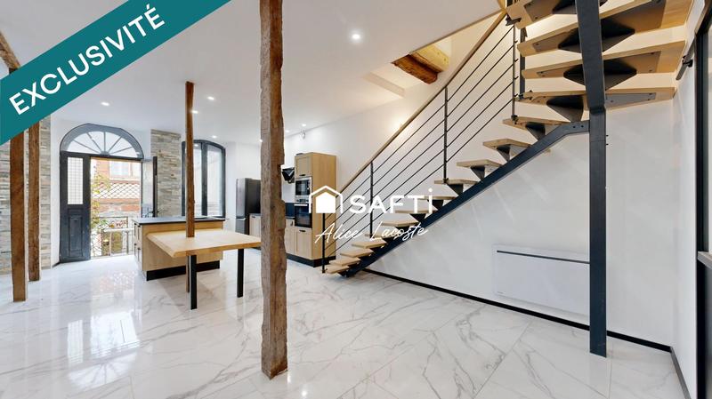 Maison - 210 m² - 7 pièces