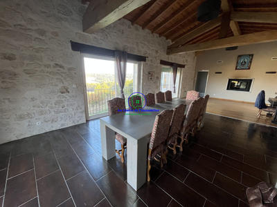 Maison en pierre - 121 m² - 5 pièces