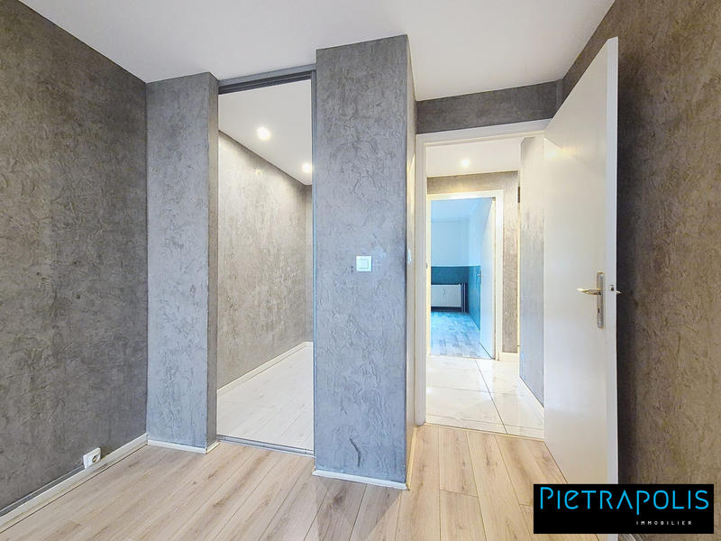 Appartement - 70 m² - 3 pièces